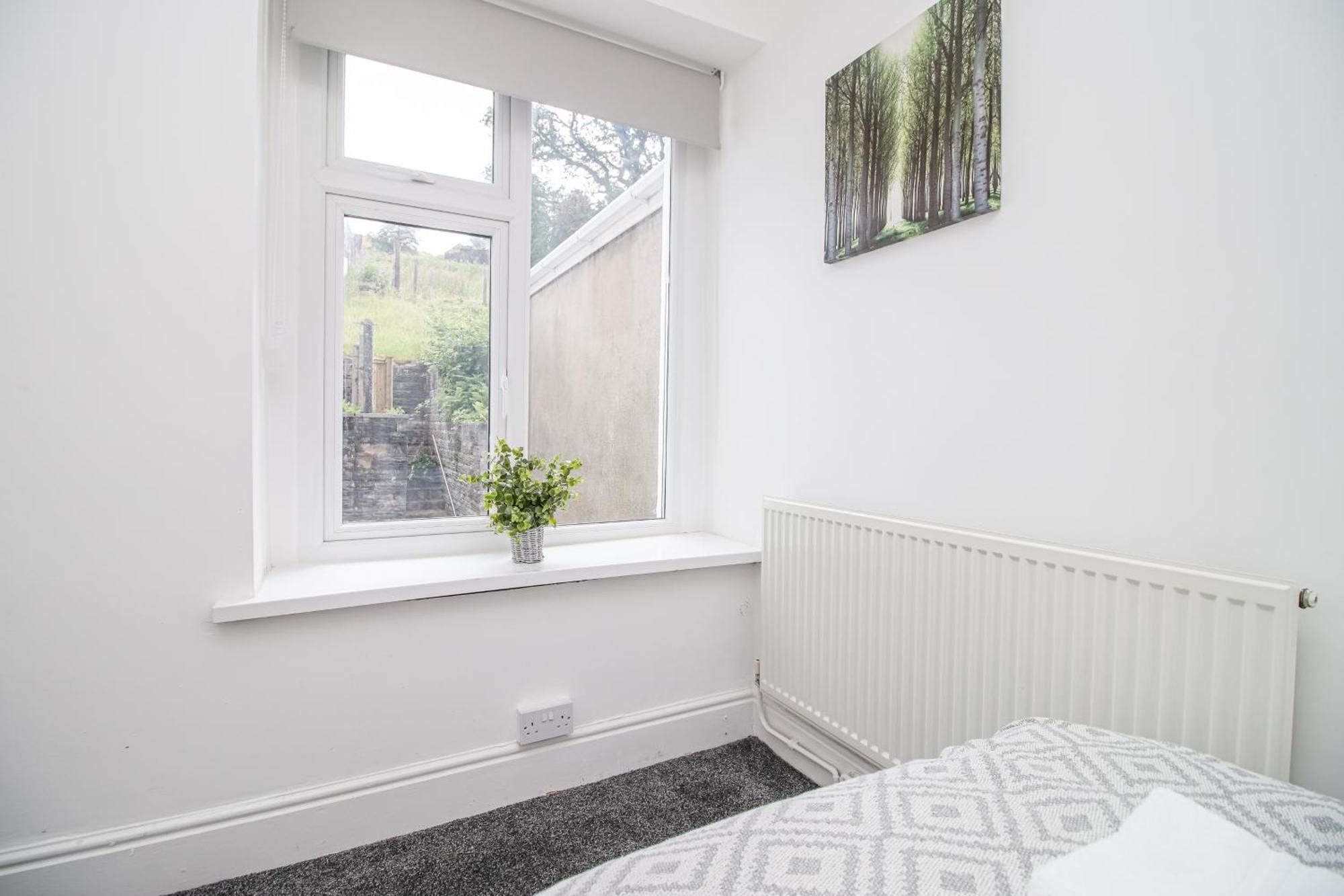 Norton Terrace Charming Home In The Beautiful Afan Forest By Staystaycations Port Talbot Εξωτερικό φωτογραφία