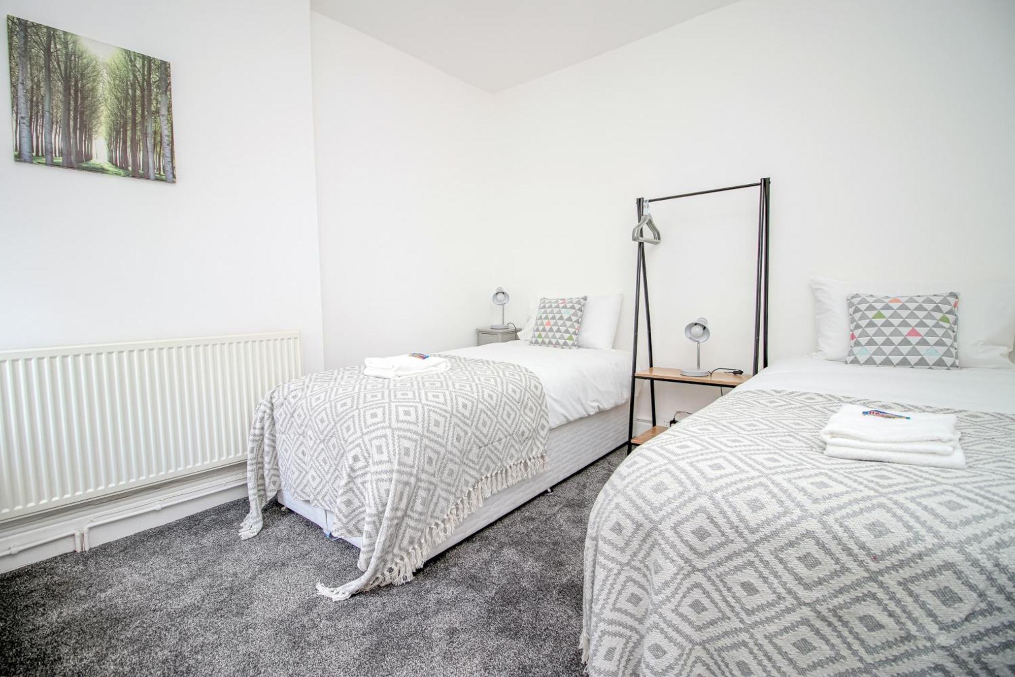 Norton Terrace Charming Home In The Beautiful Afan Forest By Staystaycations Port Talbot Εξωτερικό φωτογραφία