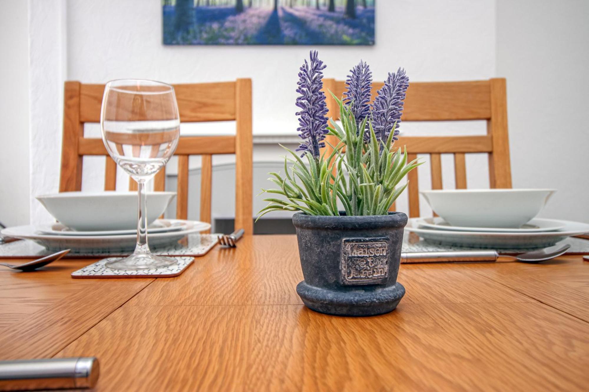 Norton Terrace Charming Home In The Beautiful Afan Forest By Staystaycations Port Talbot Εξωτερικό φωτογραφία